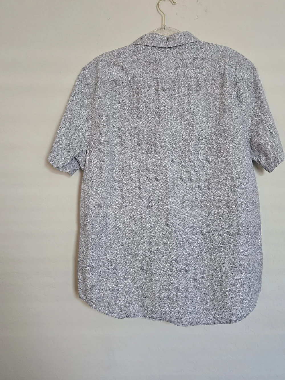 Levi's Men XL Short Sleeve Button Down Shirt Floral Micro Print White Navy Cotto